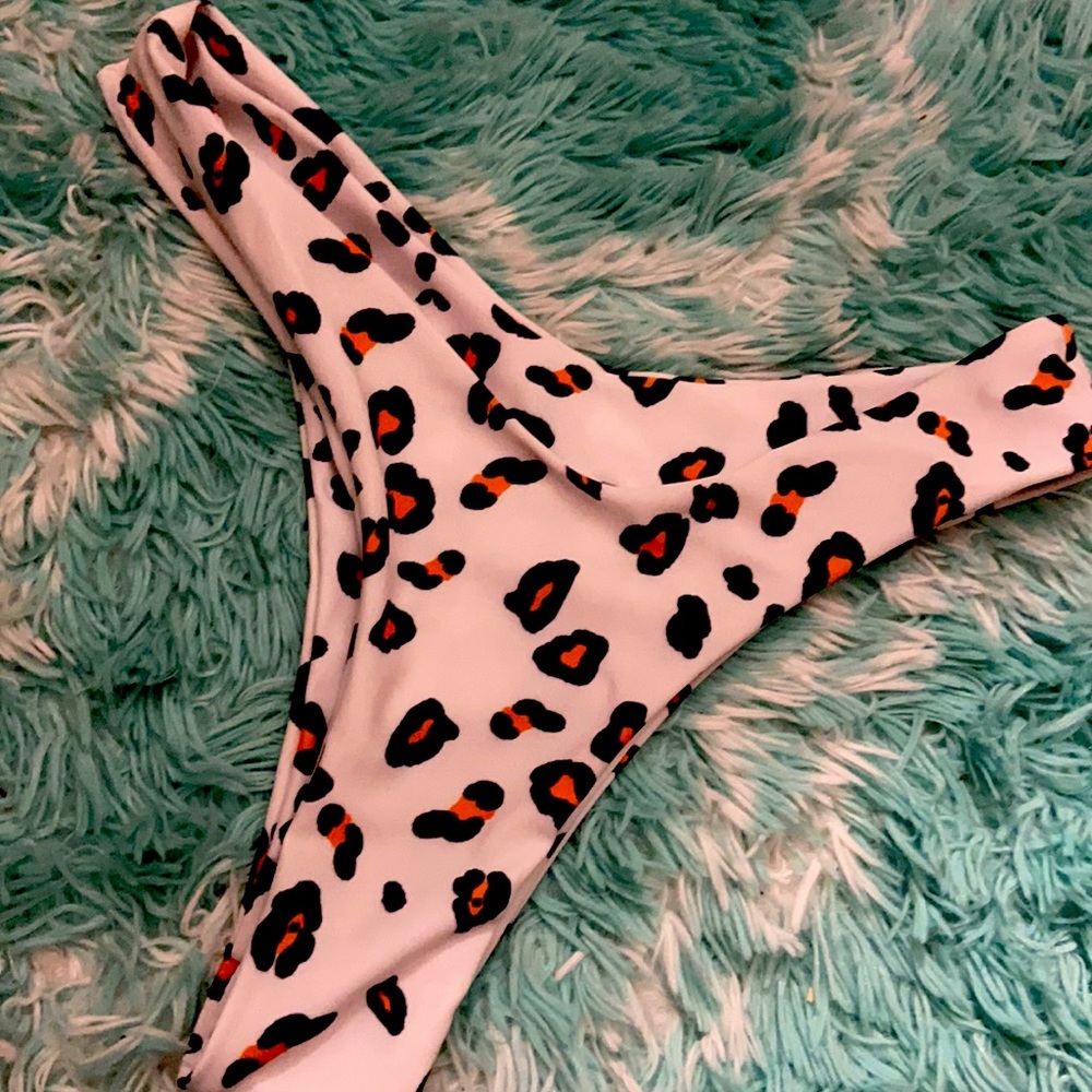 Swim bottoms